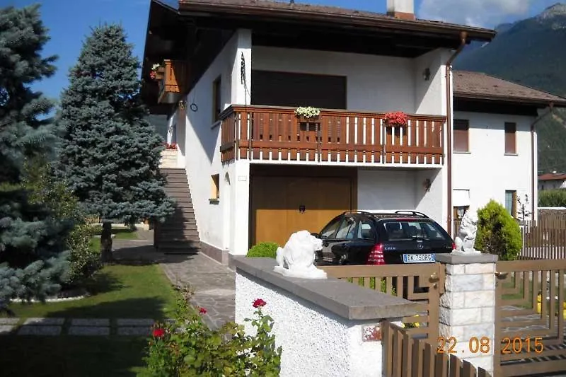 Bed & Breakfast B&B L'Isola Delle Rose Sovramonte