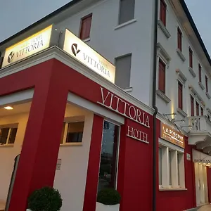 Vittoria Hotel